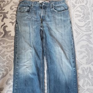 Levi's 569